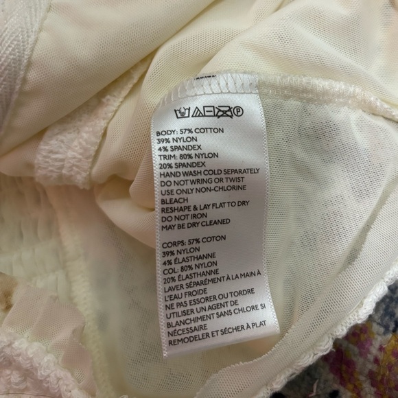 Kimchi Blue lace halter top size large - Picture 3 of 3